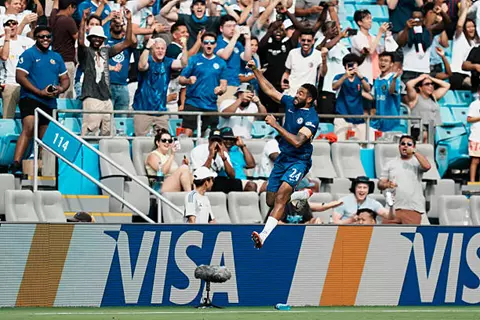 من ركلة ثابتة.. جيمس يفتتح أهدافه في كأس العالم للأندية مع تشيلسي
